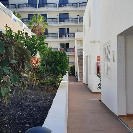 Apartament Adults Only Sunny Quiet With Aircon In Center Of Americas *