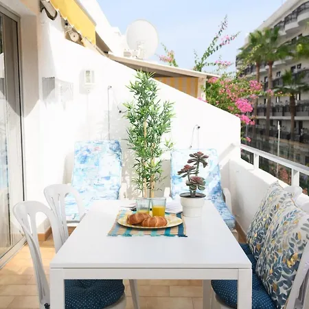 Appartamento Adults Only Sunny Quiet With Aircon In Center Of Americas