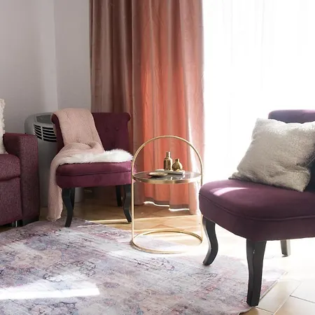 Adults Only Sunny Quiet With Aircon In Center Of Americas Apartament Playa de las Americas (Tenerife)